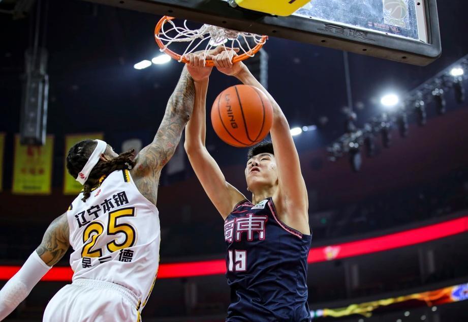 意通过交易, 俱乐部都没, 或改变新赛