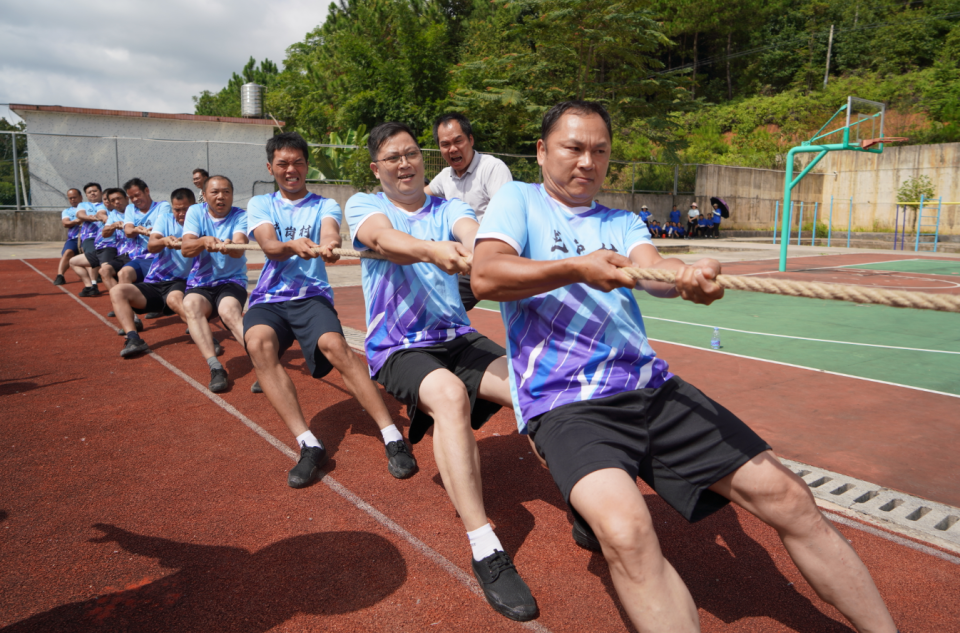 日上午, yAjfX, 增添更加绚