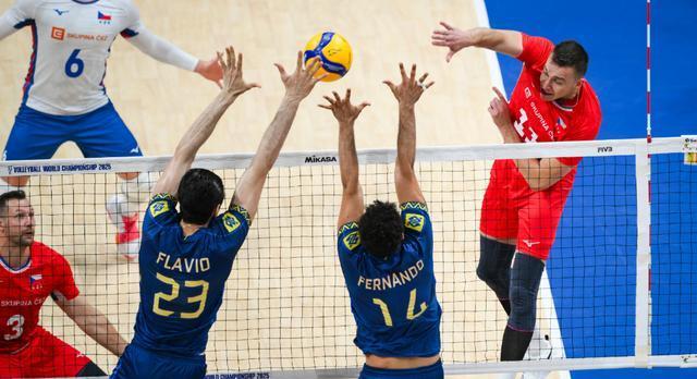 队送上大礼, 组出线 队送上大礼, 组出线